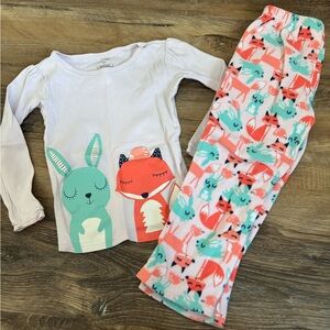 Simple Joys Kids Pajamas Set with Fox and Bunny Design 5T